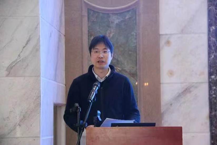 d4ec4fedfc2c3599f83d0fd58206fe2